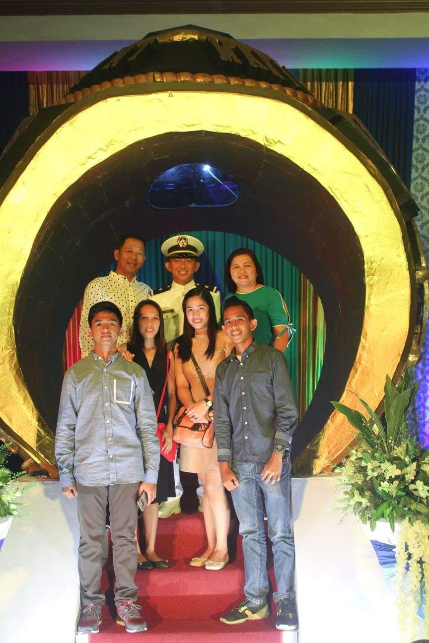 Ringhop ceremony